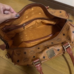 MCMボストンバッグの画像