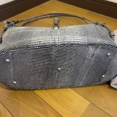 【新品】リザードレザートートバッグの画像