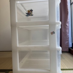 　受渡者決定済　カラーボックスの画像