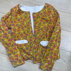 カルディア　子供服130cmの画像