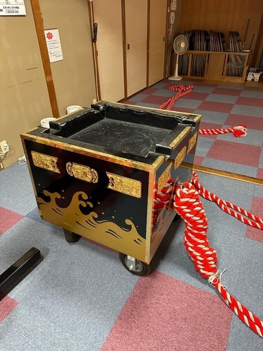 本格子供用御神輿　コロ付き台座あり　　　　　