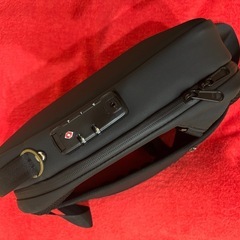 ボディバック　スタイリッシュ　の画像