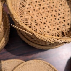ざる 籠 編み皿 竹細工？ 色々まとめ売り バスケット 店舗等の画像