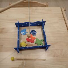 木でできた釣り堀の画像