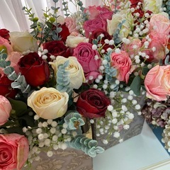 薔薇紫陽花、かすみ草などなど造花2 300本の画像