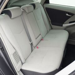 ✨🎉【車を買うなら今が超チャンス！】🎉✨ オトロン岐阜店イチオシ！大人気の『トヨタ プリウス Ｓ　ＬＥＤエディション』登場🎊最大10万円がお得🎊 期間限定キャンペーン実施中！の画像
