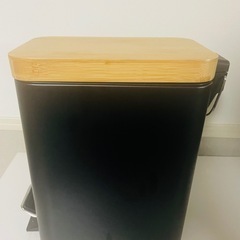 美品】ゴミ箱の画像