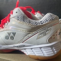 YONEX ヨネックス　靴　パワークッション66 SHB-66 バドミントンシューズの画像