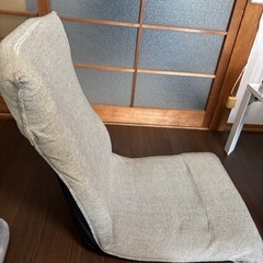 【引き取り先が決まりました】座椅子と座布団の画像