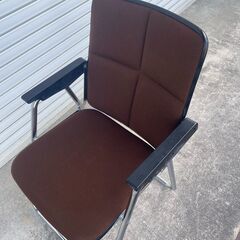 【那須町役場】肘掛け付き折畳み椅子 　フォールディングチェア　会議椅子【管理番号302】の画像