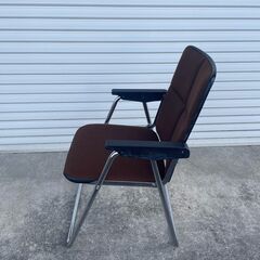 【那須町役場】肘掛け付き折畳み椅子 　フォールディングチェア　会議椅子【管理番号302】の画像