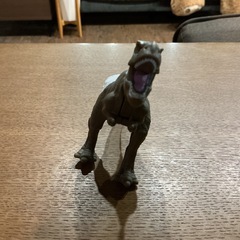 おもちゃ🤩恐竜🦖ジュラシック・ワールドサバイバル・ミッションティラノサウルス・レックスフィギュアかっこいい✨茶色の画像