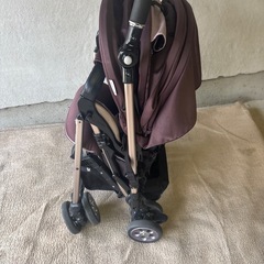 コンビベビーカー
の画像