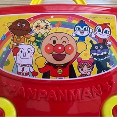 アンパンマン　持ち手車輪付ケースの画像