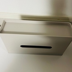 美品】ニトリデコホーム】ティッシュケースの画像