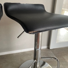 中古　カウンターチェア 3脚セット 昇降式　ジャンク
品 の画像