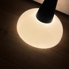 IKEA　フロアランプの画像