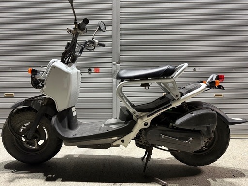 ホンダ ズーマー ZOOMER AF58　バッテリー新品、キャブレター洗浄済　始動動画あり　　シート張り替え済