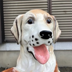 ゴールデンレトリーバー　置物の画像