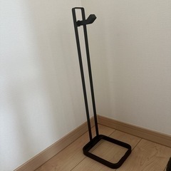 ストライダー（ピンク）、スタンド付の画像