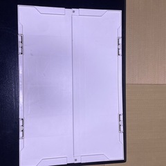折りたたみボックスの画像