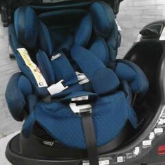 ISOFIX チャイルドシート　アップリカ　フラディアグロウ　360セーフティ　０歳から４歳　A16257の画像