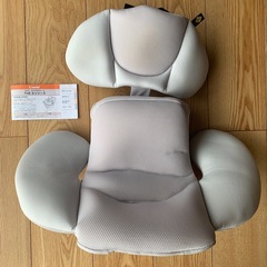【美品】コンビチャイルドシートTHE Sシリーズの画像