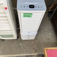 いろいろな冷風扇❣️値下げ‼️リモコン付き￥1800円で、　 もう1つ￥1500円‼️の画像