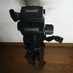 カメラ　三脚　　Tripod.  Raiser. VCー3190  未使用の画像