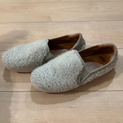 UGG珍しいボア スリッポンの画像