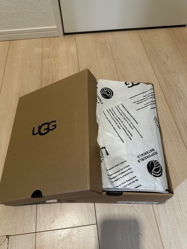 2回使用UGG ゴールデングロウ　