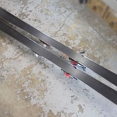 150cm ジュニアカービングスキー ATOMIC REDSTER アトミック レッドスター ビンディング、ポール付き 札幌市 白石店の画像