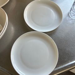 【ほぼ新品】お皿各種の画像