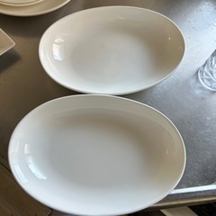 【ほぼ新品】お皿各種の画像
