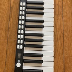 小型電子ピアノ  88鍵盤の画像
