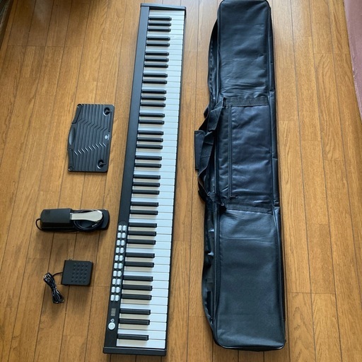 小型電子ピアノ  88鍵盤