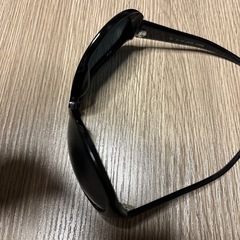 ラルフローレン黒サングラスケース有の画像