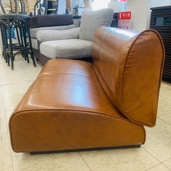 【ジモティー割引で最大15％OFF⭐️】レザー風 2人掛け ソファ ヴィンテージ調の画像