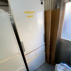 2017年製🌾シャープ【両開き  どっちもドア】415L 4ドアノンフロン冷蔵庫(0820c) の画像