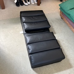 M2509-214 DCM ゆったりごろ寝座椅子 F-ZE01 ソファベッド  背面14段階 リクライニング ブラック キズ汚れ有り の画像