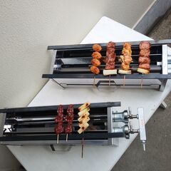 お得な　２台セット　やきとり焼器　牛豚串焼き　焼き台　持ち帰り　焼き鳥丼　テイクアウト　タレのにおい　客寄せ　送料無料の画像