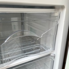 《売約済》【武蔵小山店】　A-Stage AFR-60L01SL Grand Line 冷凍庫 フリーザー 1ドア冷凍庫 小型冷凍庫 ストッカー 上開き冷凍庫 サブ冷凍庫 家庭用冷凍庫 ノンフロン R600a スリム 冷凍ストッカー Freezer Mini Freezer Compact Freezer Single Door リユース リサイクル 20年製の画像