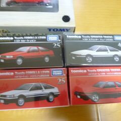トミカ　AE86　レビン　トレノ　セットの画像