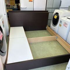 【リサイクルショップ ピカソ 小松原】🛏️💥収納付き‼️シーリー製高級マットレス搭載💥クイーンサイズベッド🛏️★1810★の画像