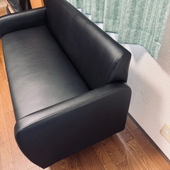 2人掛けソファの画像
