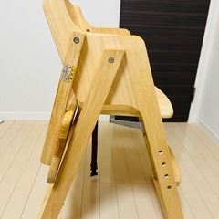 カトージ　ベビーチェアの画像