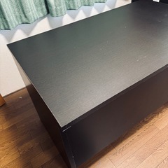 デスク 木目 ブラウンの画像
