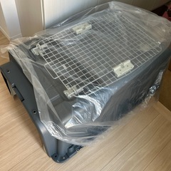 未使用　ペットキャリー　クレートの画像
