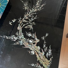 高級螺鈿テーブルの画像