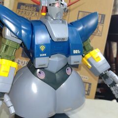 マスターグレード　ジオングとガンダムシュピーゲルセット　組み立て済み完成品　ガンダムプラモデルの画像